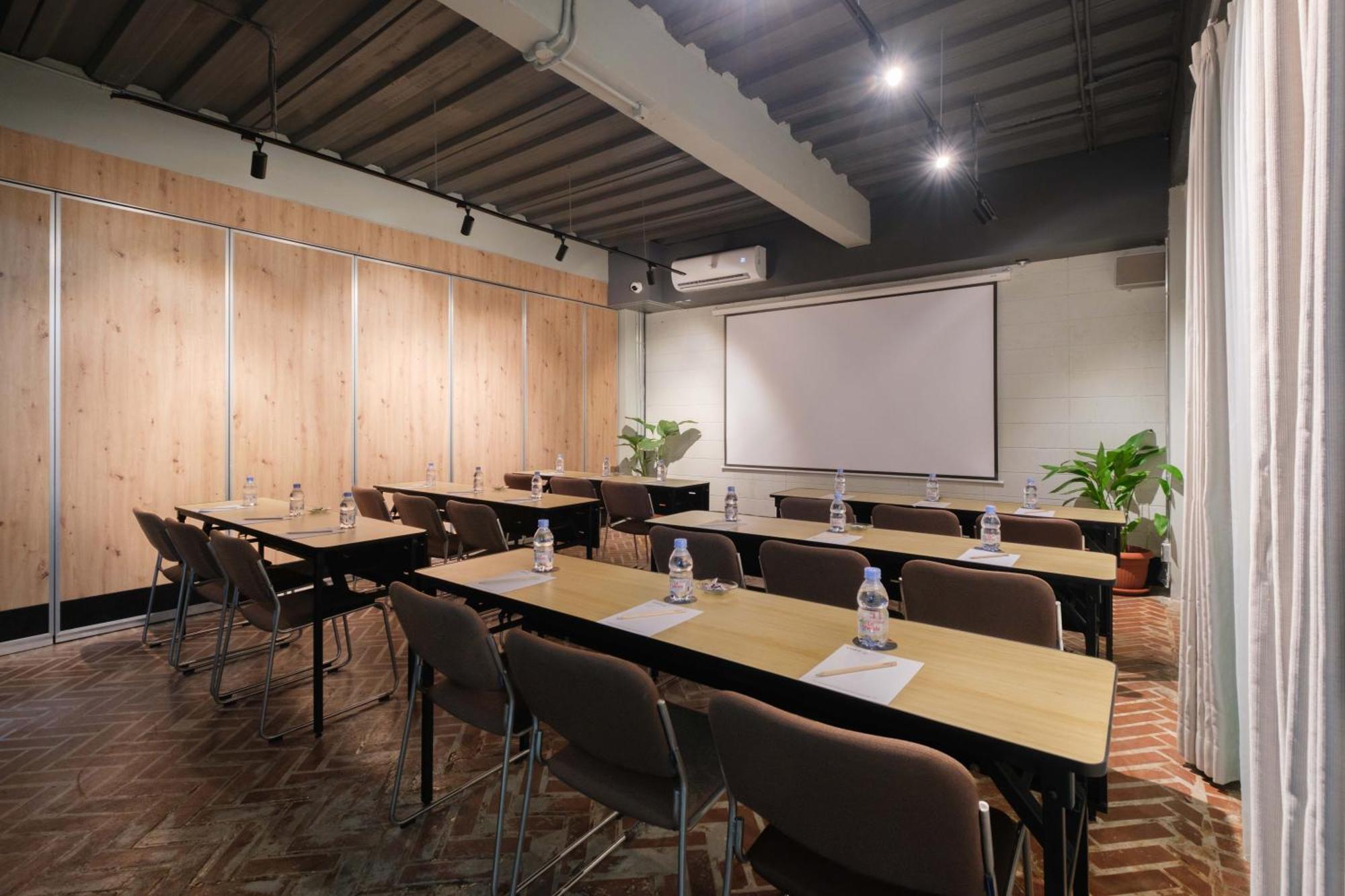 Teduh Simatupang Hotel Jakarta Luaran gambar