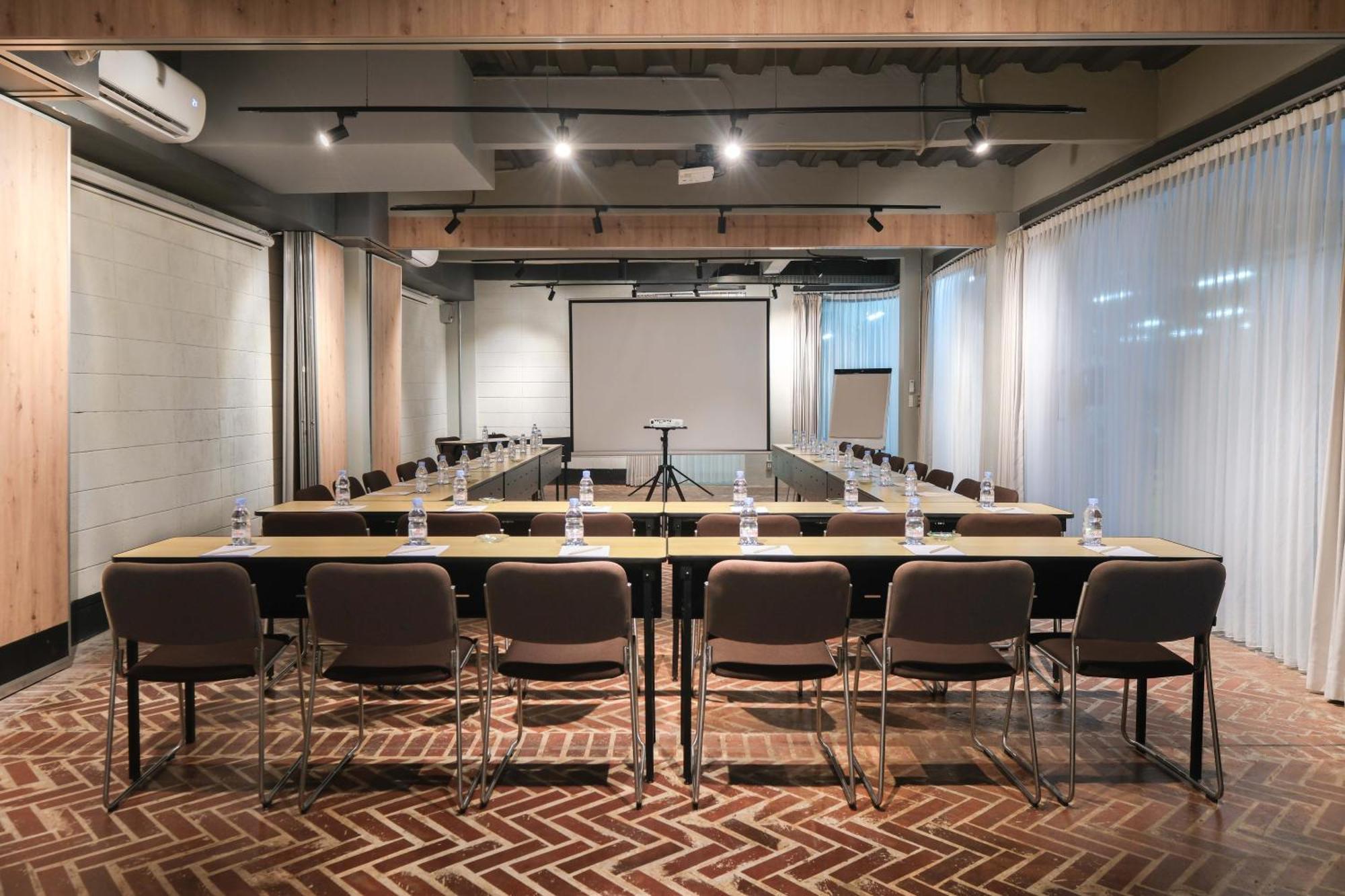 Teduh Simatupang Hotel Jakarta Luaran gambar